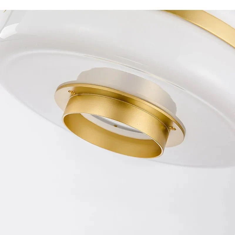 Skandynawska lampa wisząca z luksusowego szkła