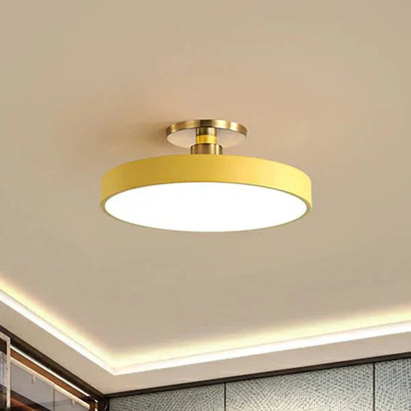 Ronde Flush Mount Light w stylu skandynawskim, akryl, sypialnia, LED, półpłaskie lampy sufitowe