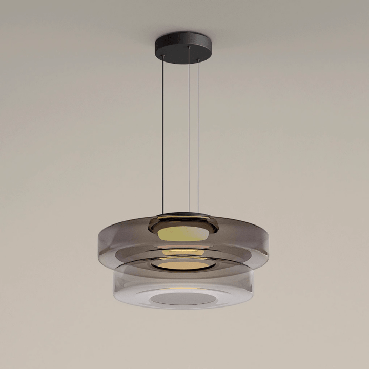 Szklane lampy wiszące w stylu Bauhaus