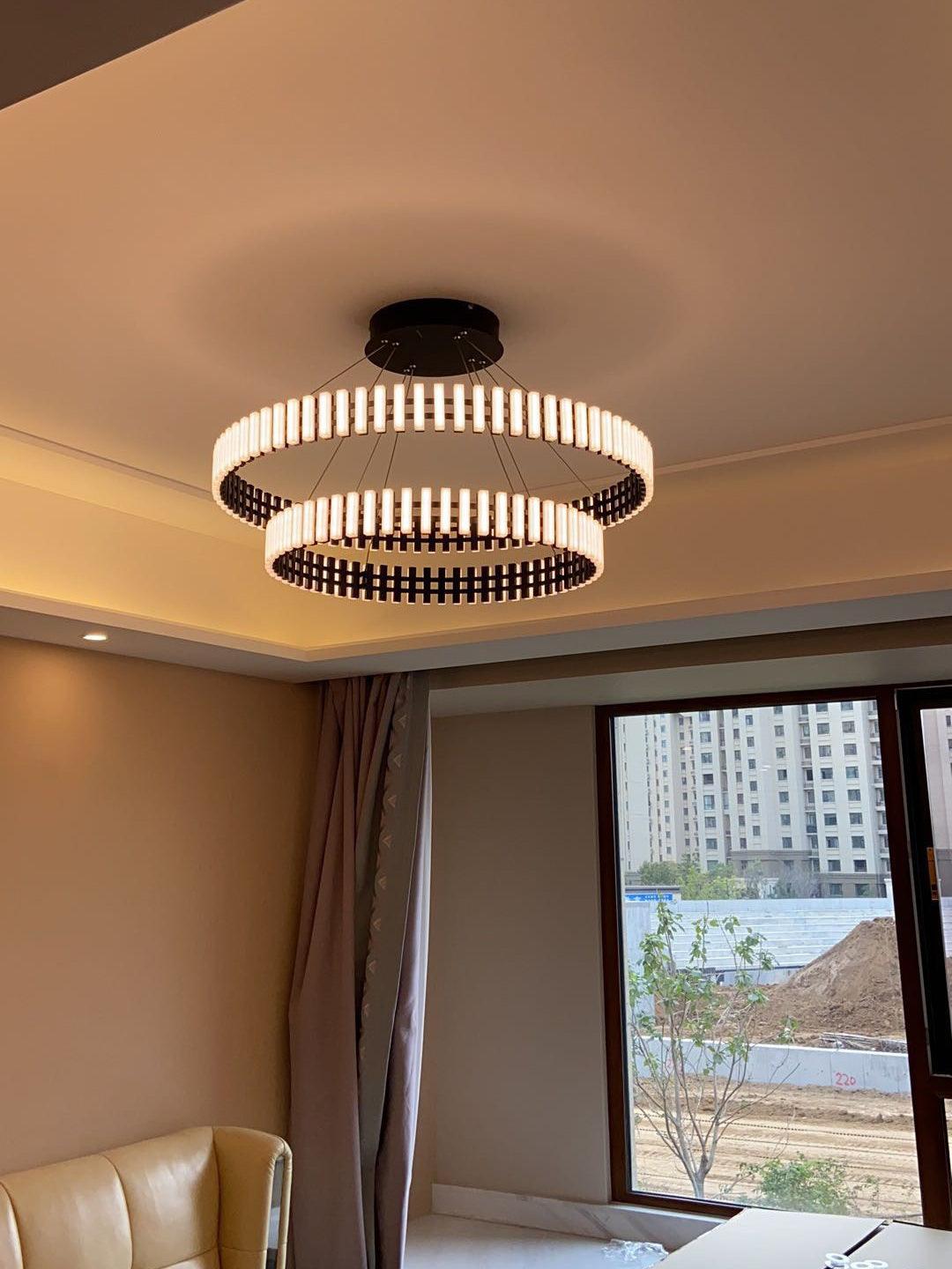 Wiszący żyrandol LED