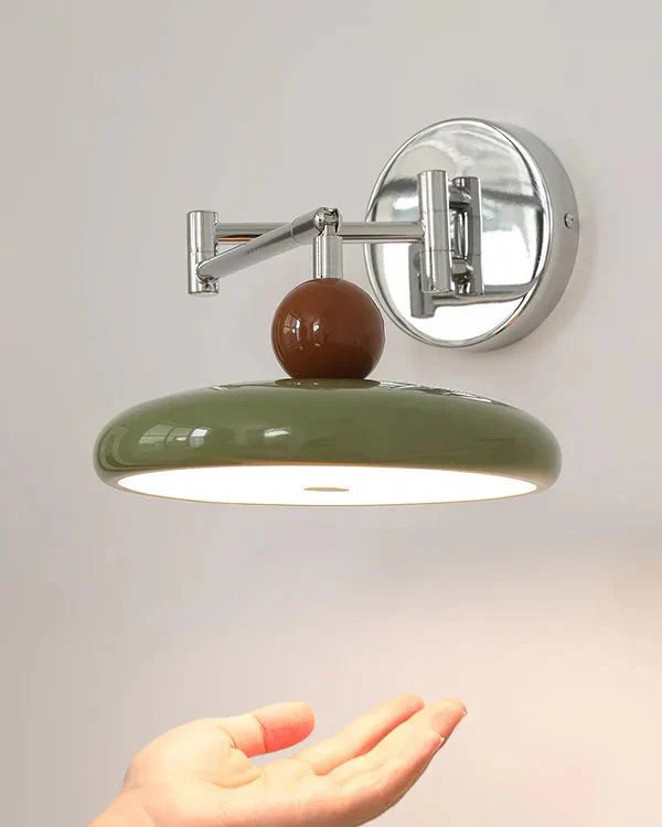 Lampa ścienna Lola z ruchomym ramieniem