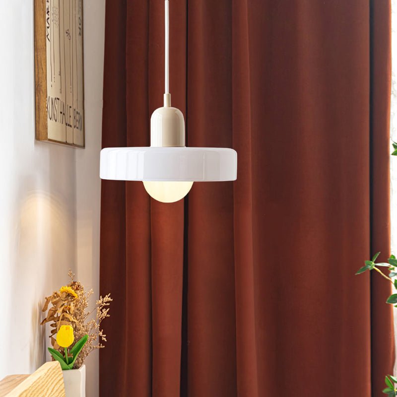 Lampa wisząca Bauhaus z kolorowego szkła – designerska lampa sufitowa