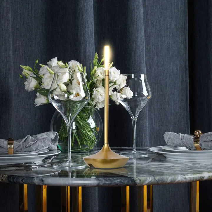 Lampa stołowa LED Giavi nowoczesna, czarna, dekoracyjna