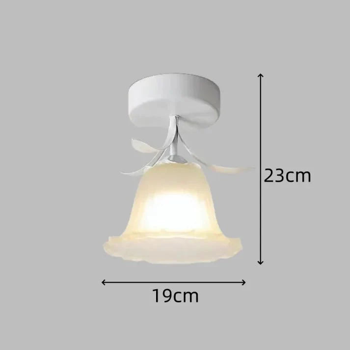 Prosta lampa sufitowa Tiffany z mini kwiatami