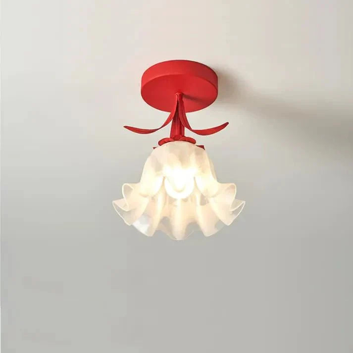 Prosta lampa sufitowa Tiffany z mini kwiatami