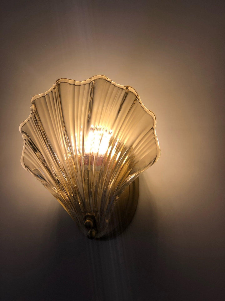 Lampa ścienna Shell