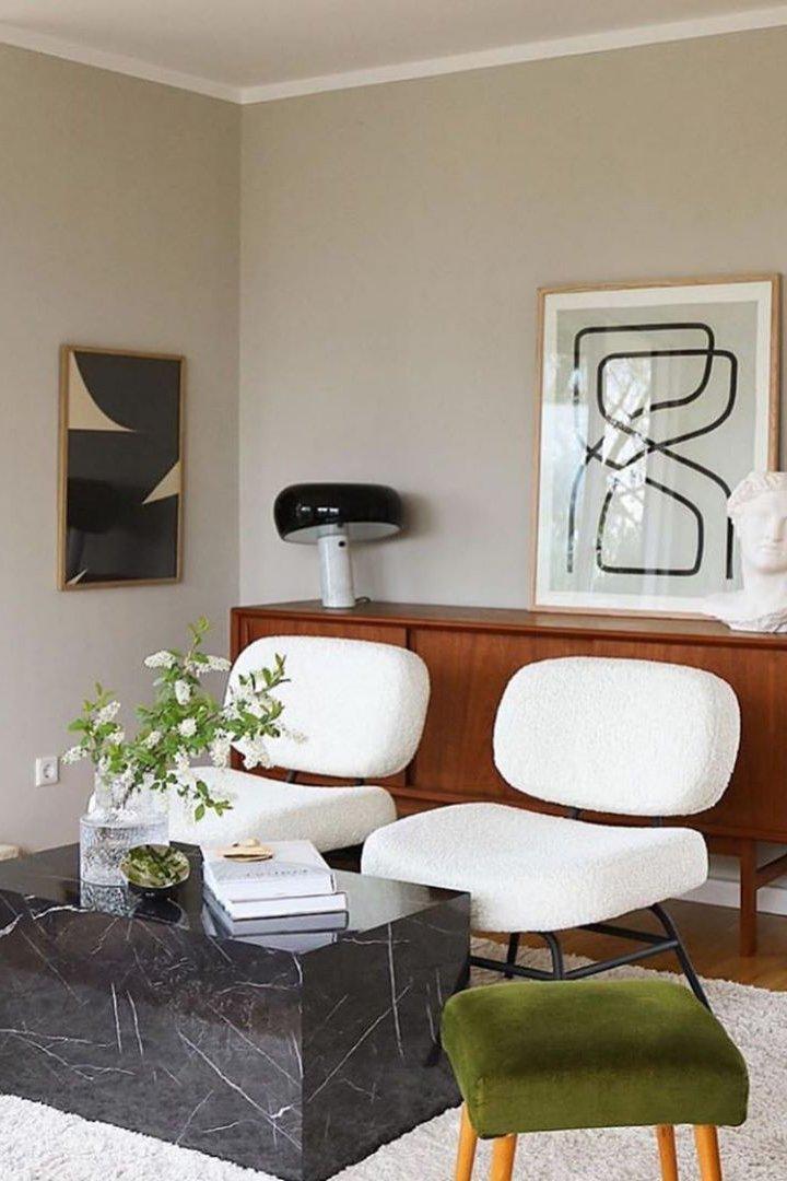 Lampka stołowa z marmurową dekoracją