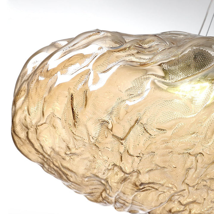 Minimalistyczna lampa wisząca z dmuchanego szkła