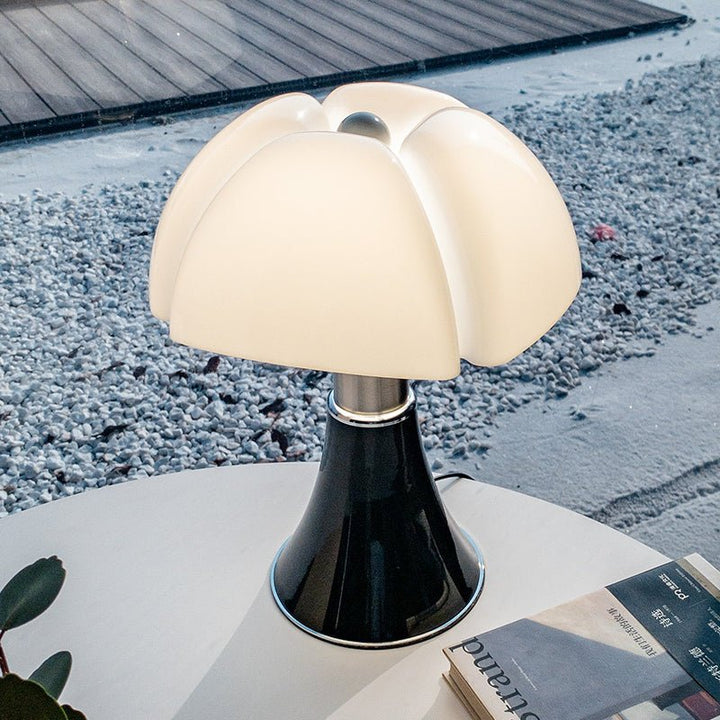 Lampa stołowa Vintage LED Designer