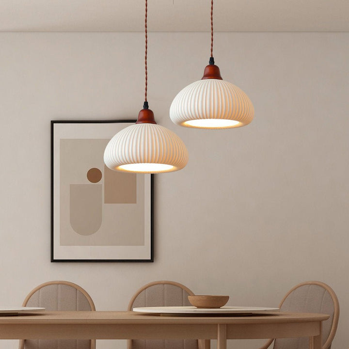 Lampa wisząca ceramiczna biała