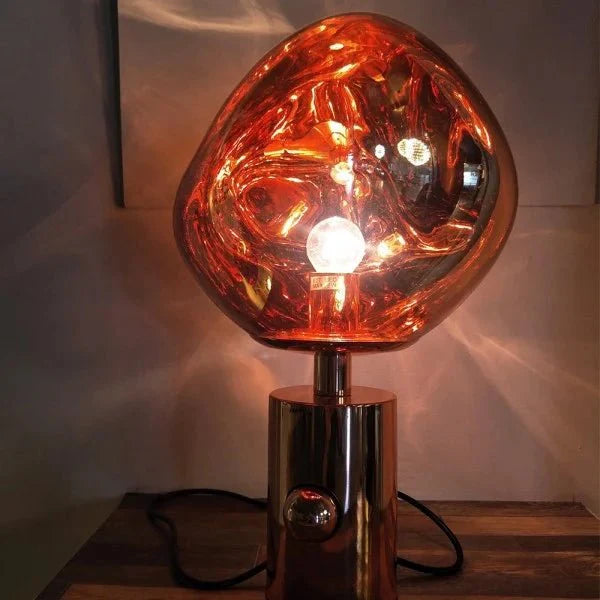 Lampa stołowa Melt