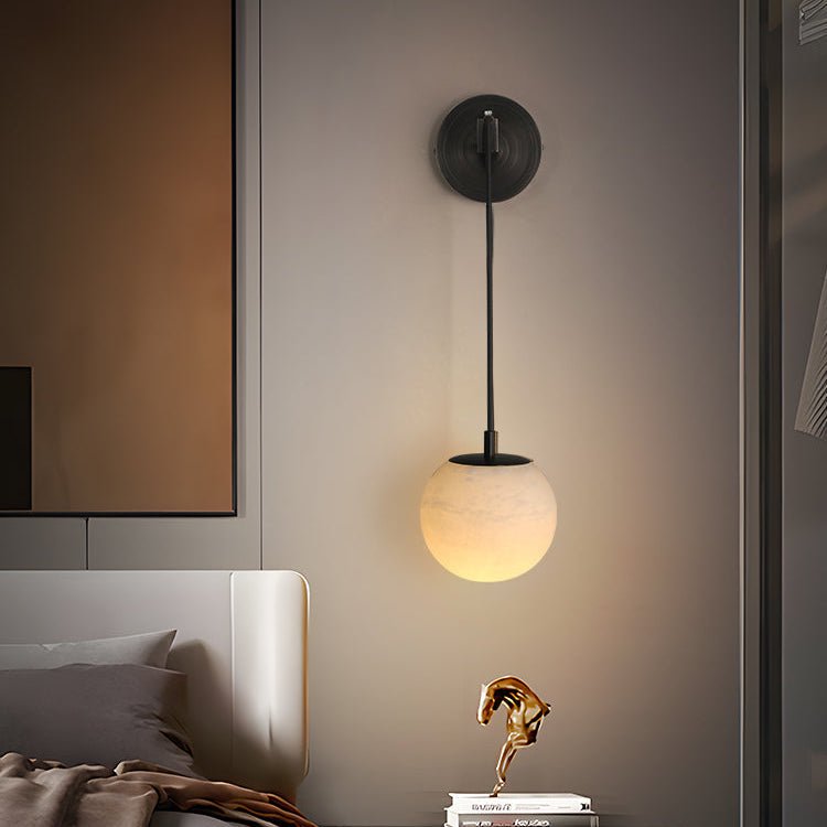 Marbell Minimalistyczna lampa ścienna