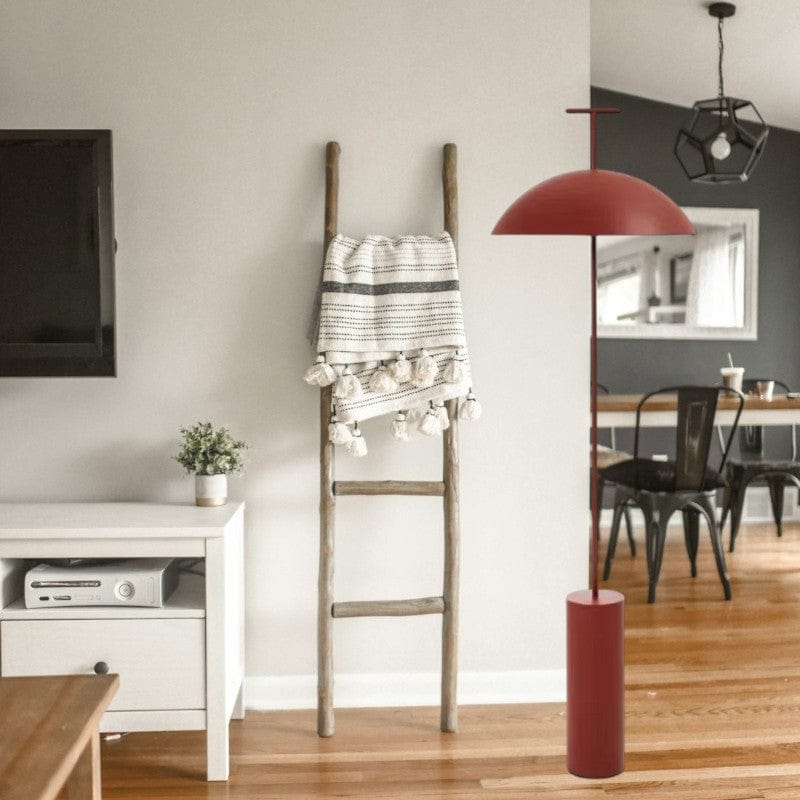 Minimalistyczna skandynawska lampa podłogowa