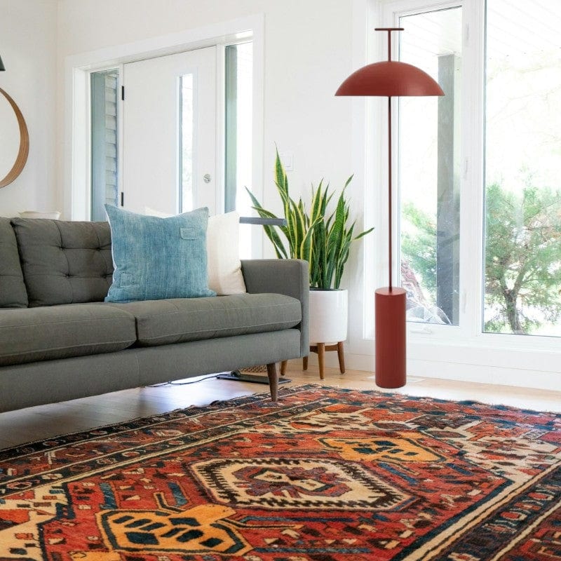 Minimalistyczna skandynawska lampa podłogowa