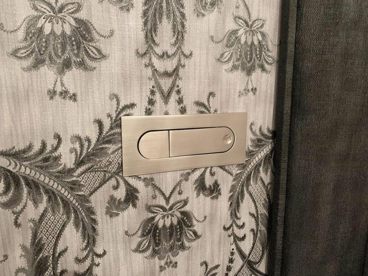 Nowoczesna Lampa LED na Stolik Nocny