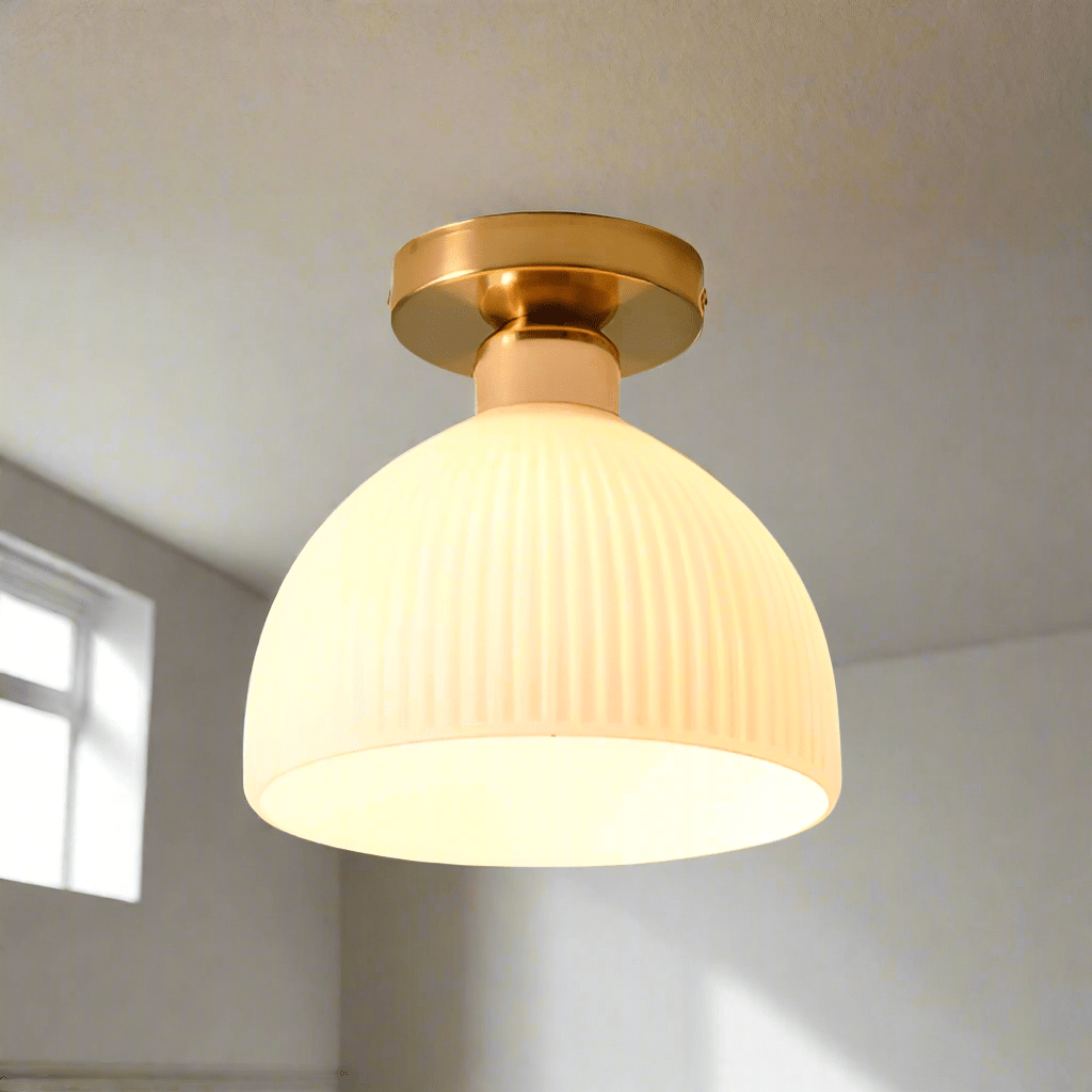 Nowoczesna mlecznobiała szklana lampa sufitowa