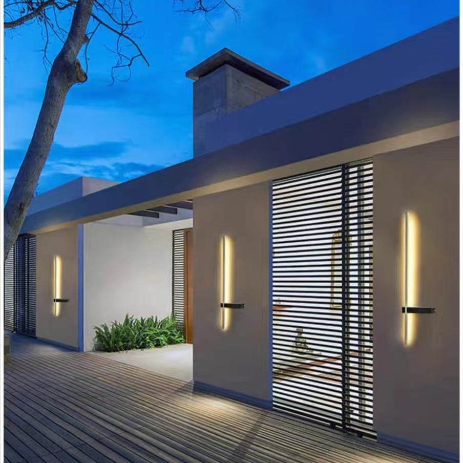 Wodoodporna lampa zewnętrzna na energię słoneczną