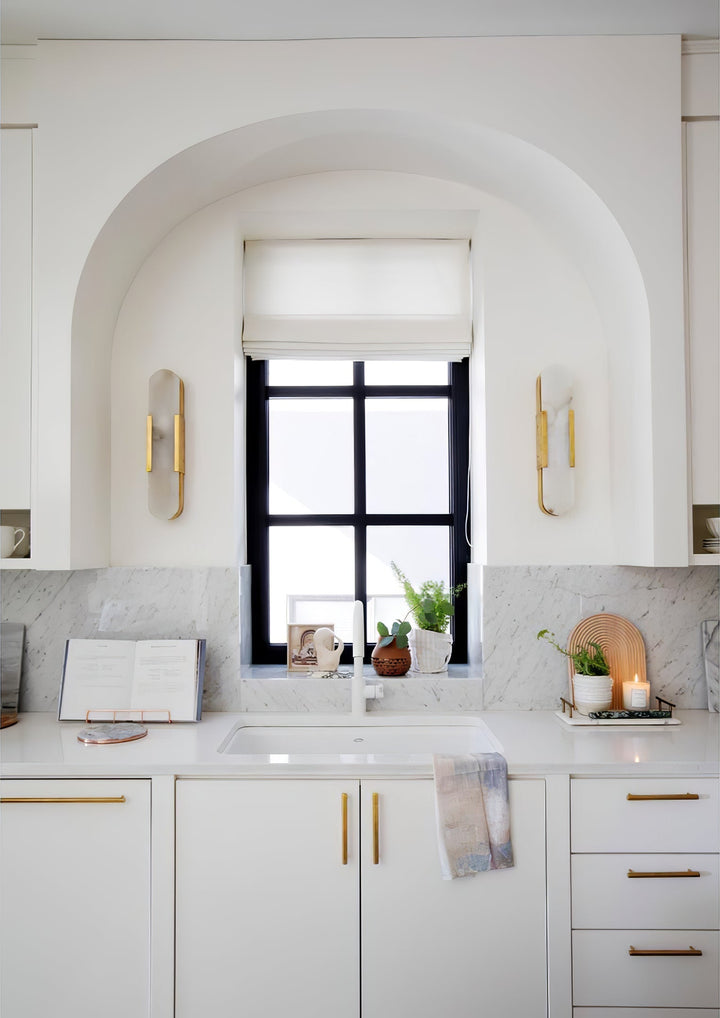 Lampa ścienna Melange Wydłużona Alabaster