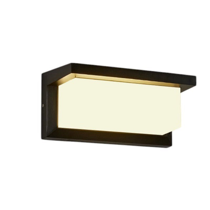 Lampa ścienna z czujnikiem ruchu