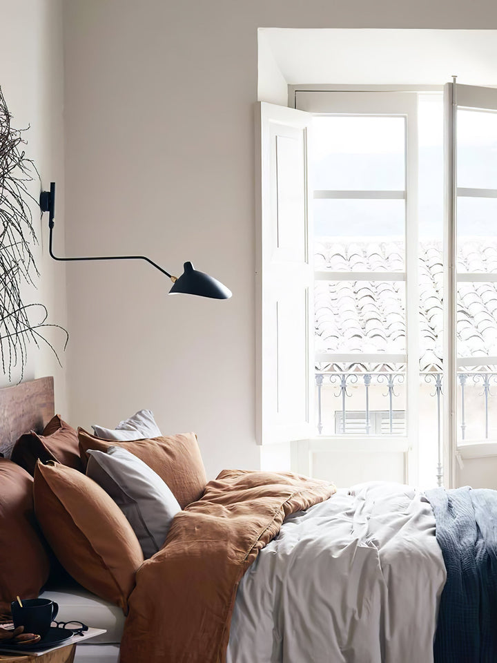 Lampa ścienna Serge Mouille